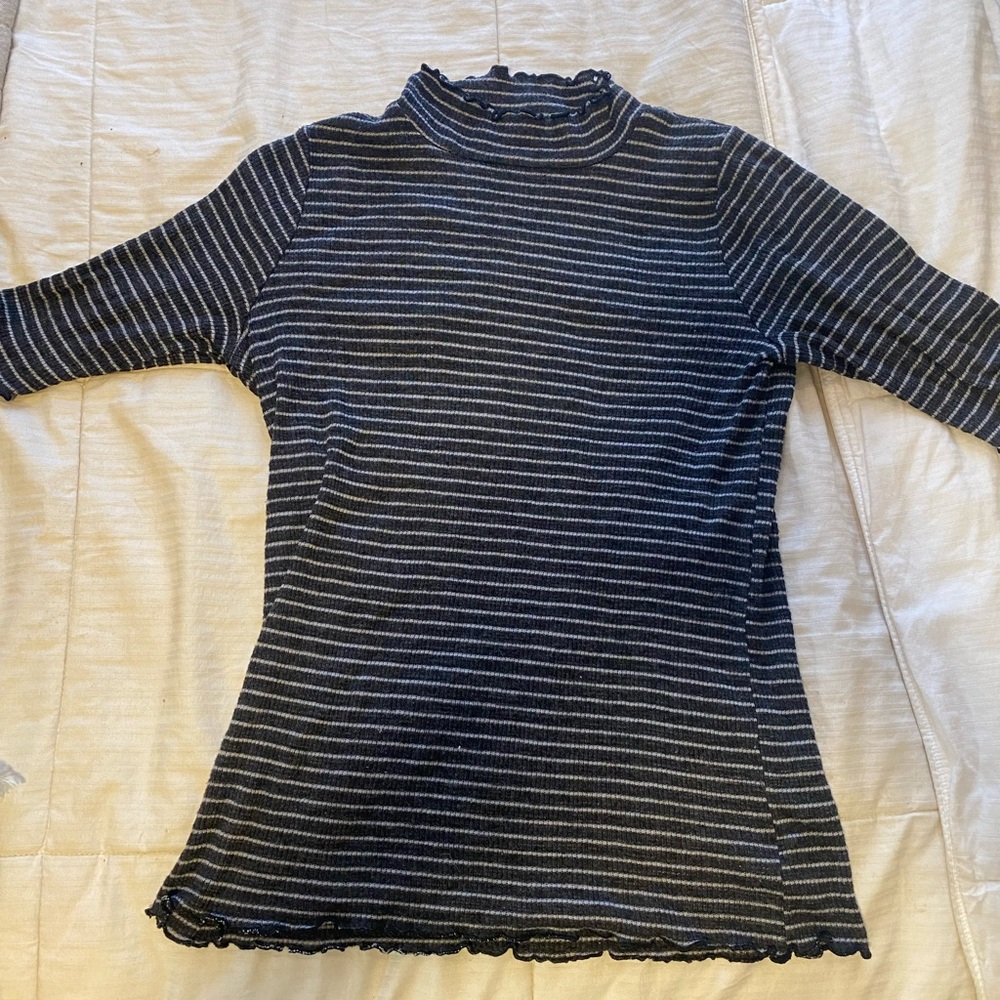 Anthropologie Half Sleeve Turtleneck